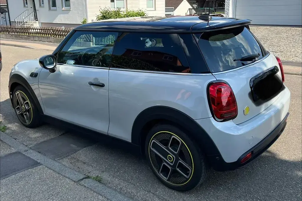 Occasion Mini Cooper SE Classic 135 kW (184 ch) 2022 Argent Citadine