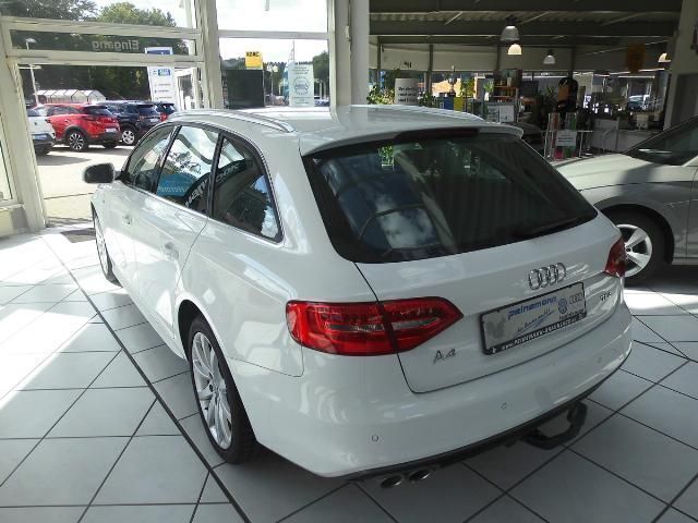 Gebraucht Audi A4 Comfort 190 PS (139 kW) 2016 Weiß Kombi