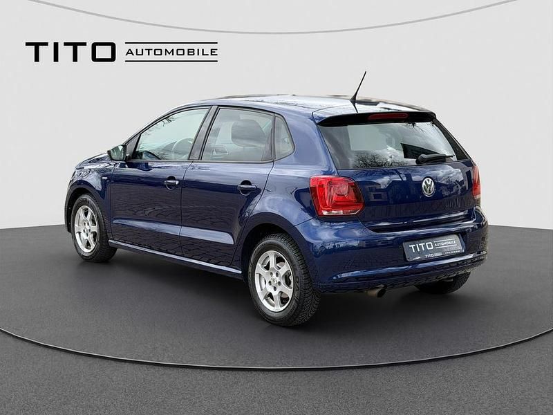 Gebraucht VW Polo Match 90 PS (66 kW) 2013 Blau Kleinwagen