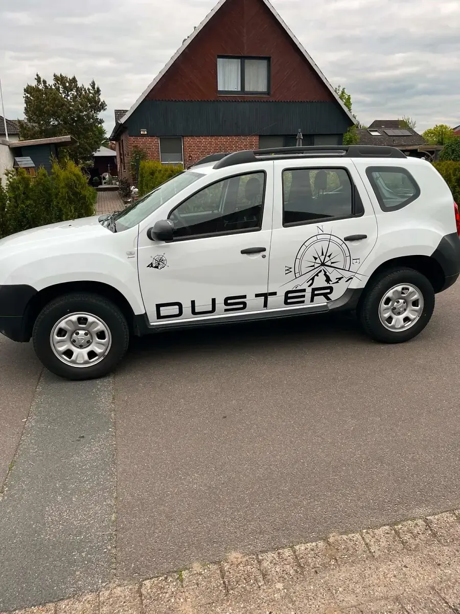 Gebraucht Dacia Duster Lauréate 107 PS (78 kW) 2013 Weiß SUV