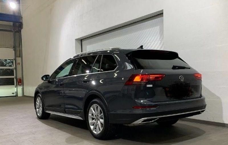 Gebraucht VW Golf Alltrack 200 PS (147 kW) 2022 Grau Kombi