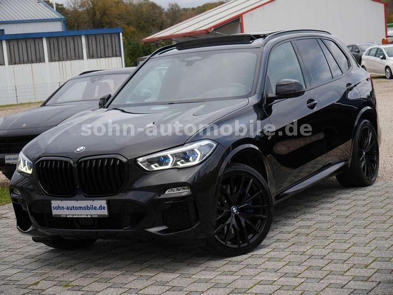 Saphirschwarz Gebraucht 2021 BMW X5 M SUV | 58.905 € (Fairer Preis) - Bild 1/4