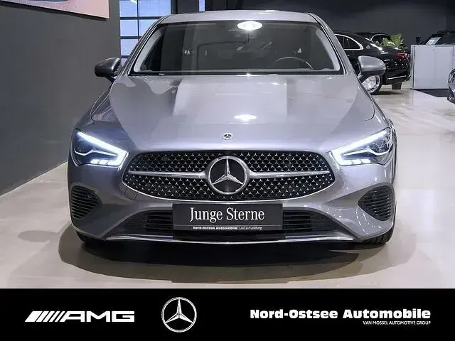 Gebraucht Mercedes CLA180 Progressive 136 PS (100 kW) 2023 Othercolor Coupé