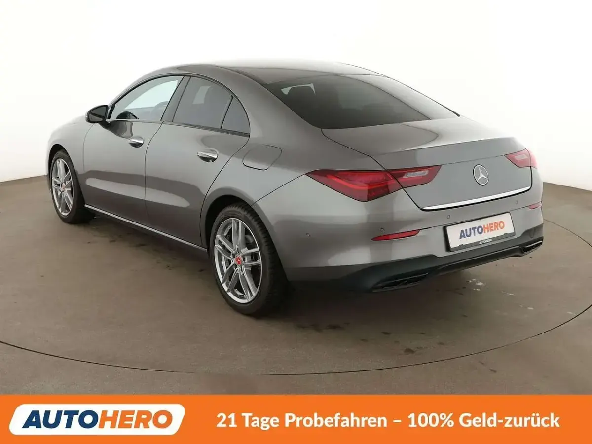 Gebraucht Mercedes CLA180 Progressive 150 PS (110 kW) 2023 Grau Limousine