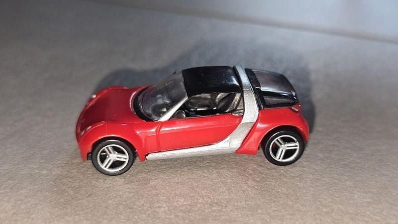 Rot Gebraucht 2006 Smart Roadster Cabrio | 6.000 € (Guter Preis) - Bild 1/4