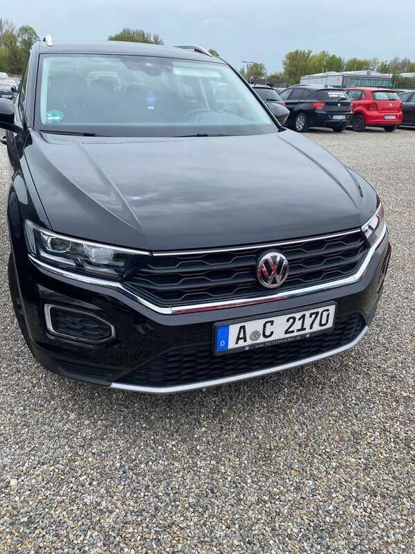 Schwarz Gebraucht 2019 VW T-Roc Style SUV | 11.200 € - Bild 1/4