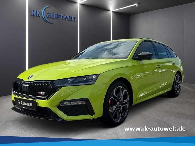 Gruen Gebraucht 2024 Skoda Octavia RS Kombi | 37.990 € (Fairer Preis) - Bild 1/4