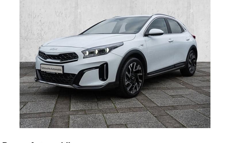 Weiß Gebraucht 2024 Kia XCeed Vision SUV | 20.190 € (Guter Preis) - Bild 1/4