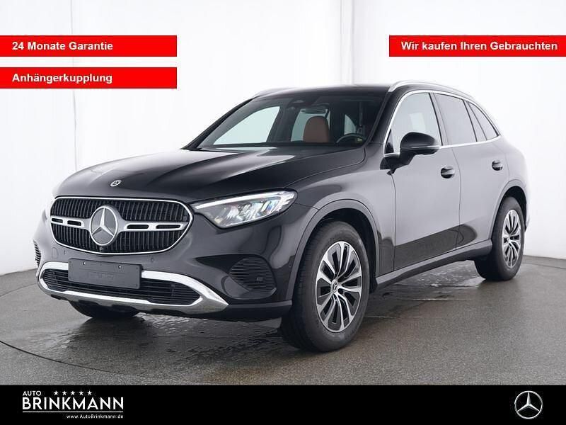 Lack obsidianschwarz Gebraucht 2024 Mercedes GLC220 SUV | 53.140 € (Fairer Preis) - Bild 1/4