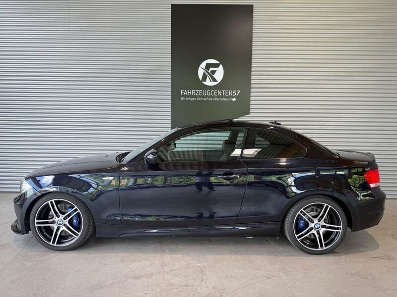 Gebraucht BMW 135 Performance 306 PS (225 kW) 2012 Schwarz Kleinwagen