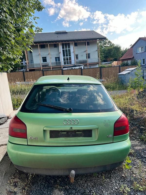 Grün Gebraucht 1997 Audi A3 Kleinwagen | 400 € (Superpreis) - Bild 1/4