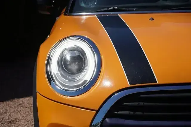 Gebraucht Mini Cooper 136 PS (100 kW) 2016 Orange Kleinwagen