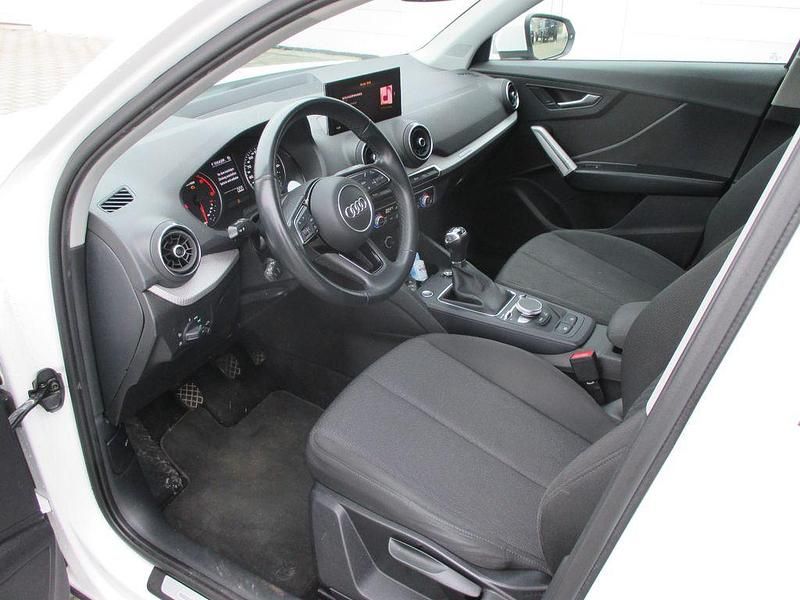 Gebraucht Audi Q2 S-Line 116 PS (85 kW) 2021 Ibisweiß SUV