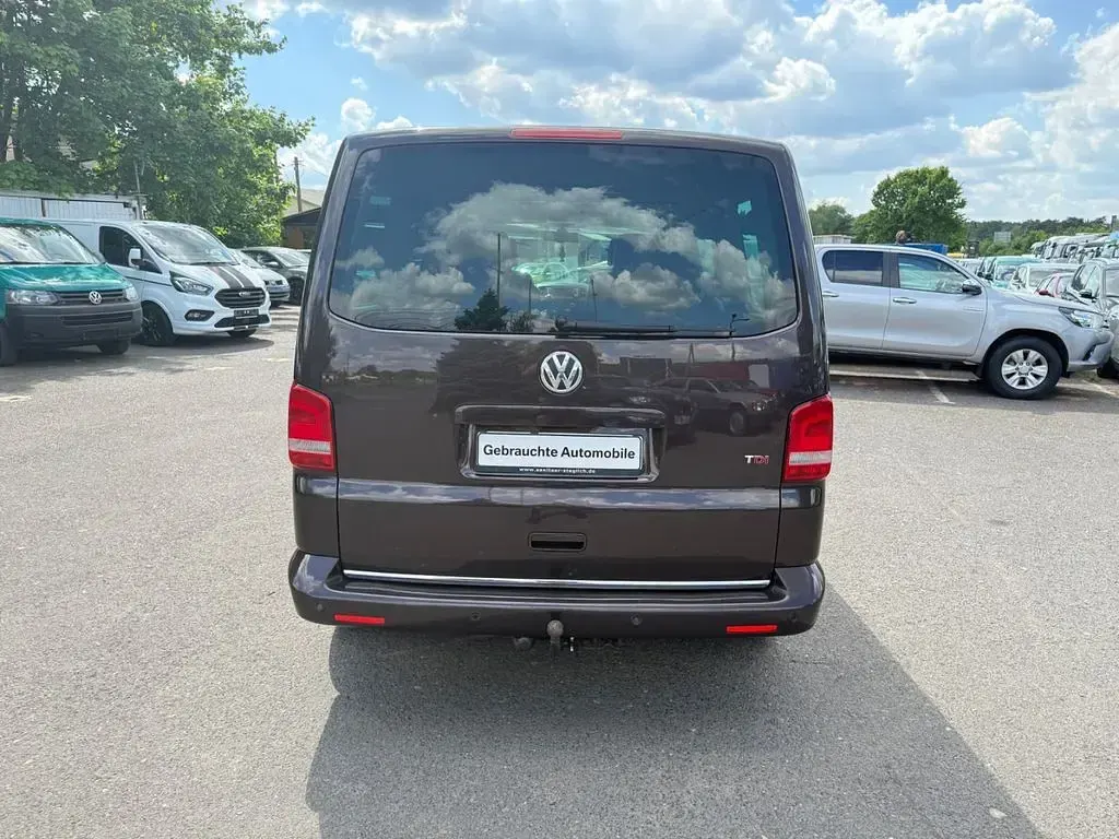 Gebraucht VW Multivan Highline 179 PS (131 kW) 2010 Van / Kleinbus