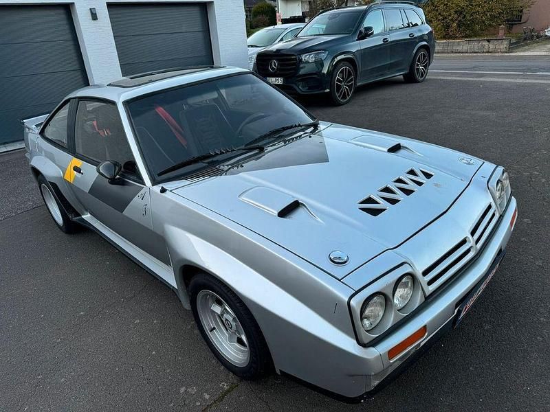 Gebraucht Opel Manta 184 PS (135 kW) 1983 Silber Coupé