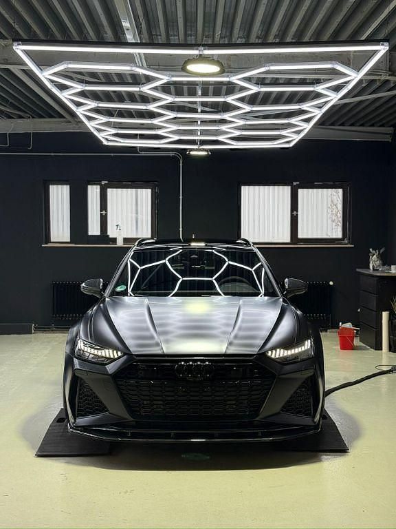 Second-hand Audi RS6 Performance 630 CP (463 kW) 2025 Negru Break