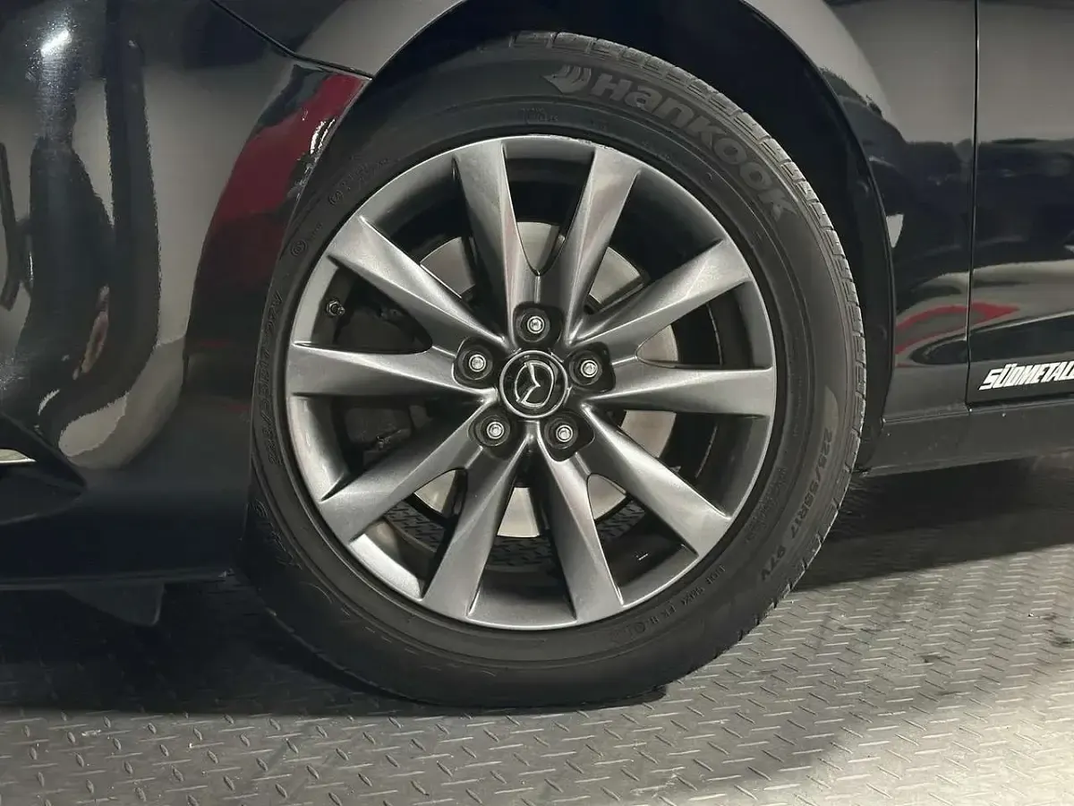 Usata Mazda 6 Exclusive-Line 150 CV (110 kW) 2019 Nero Station wagon