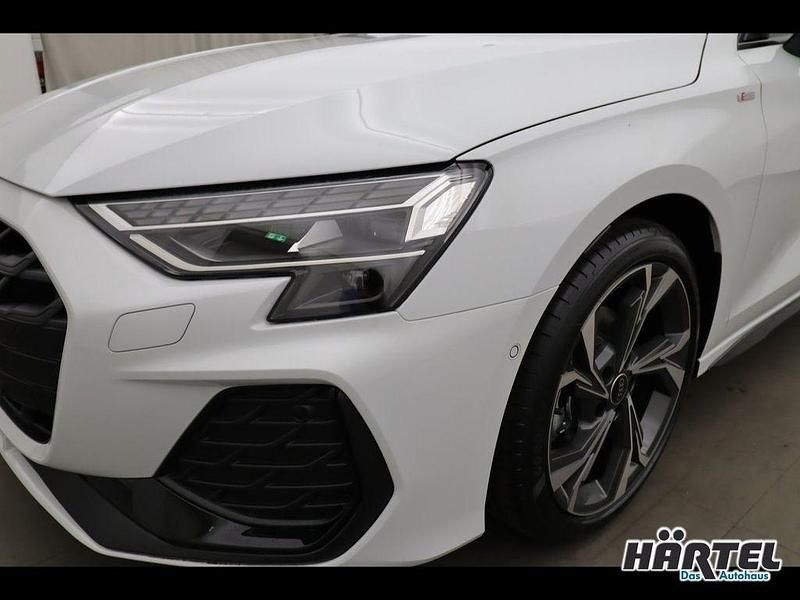 Neu Audi A3 S-Line 150 PS (110 kW) 2025 Weiß Limousine