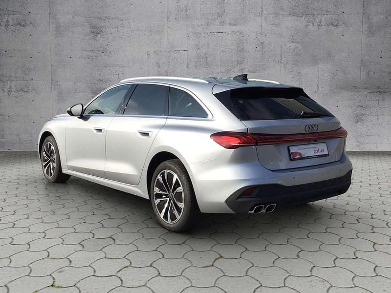 Gebraucht Audi A5 Sport 204 PS (150 kW) 2025 Silber Kombi