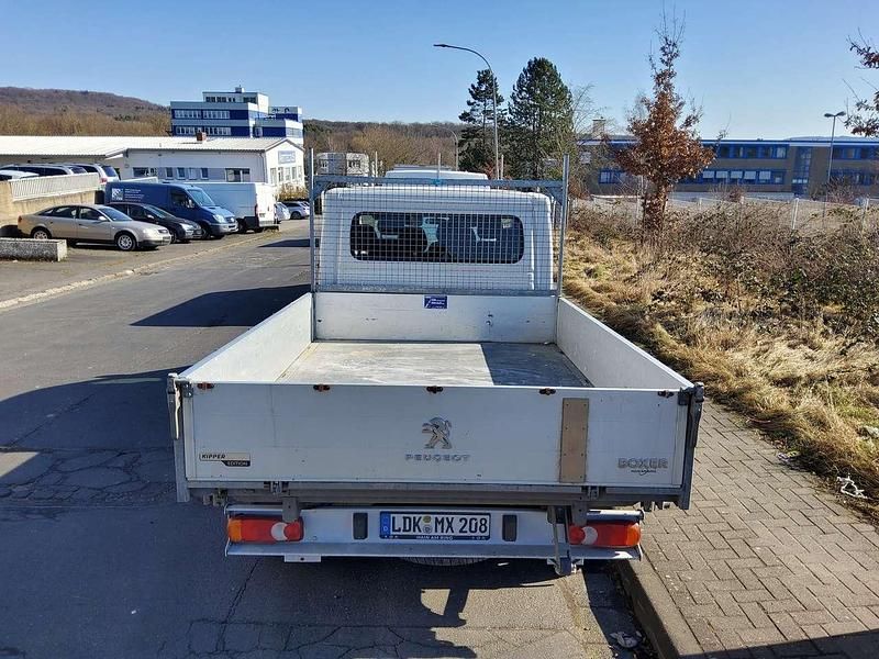 Gebraucht Peugeot Boxer S 165 PS (121 kW) 2022 Weiß Van