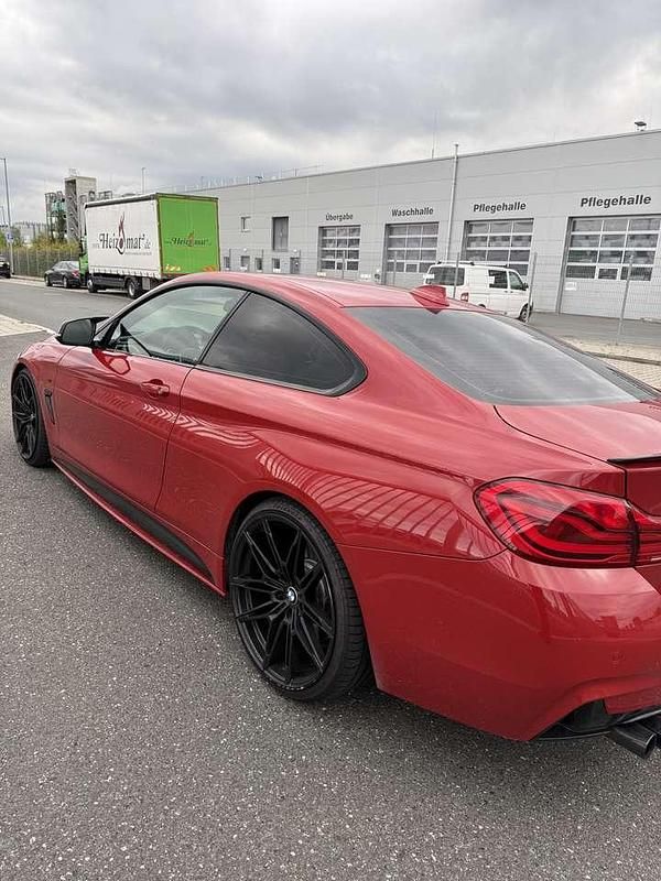 Gebraucht BMW 430 M Sport 252 PS (185 kW) 2018 Rot Coupé