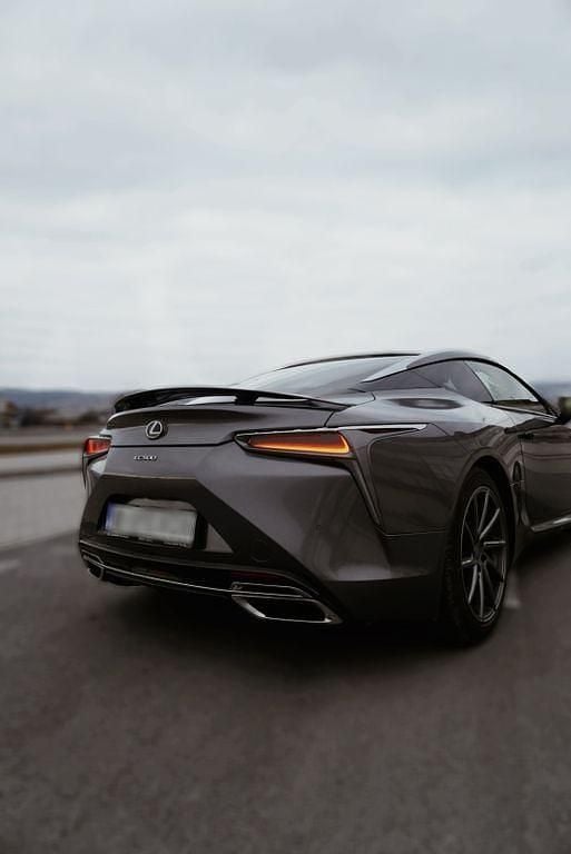 Gebraucht Lexus LC 500 464 PS (341 kW) 2018 Grau