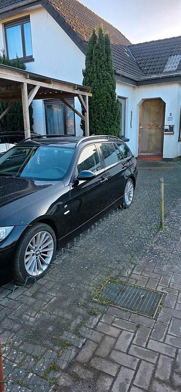Gebraucht BMW 318 M Sport 122 PS (89 kW) 2007 Schwarz Kombi