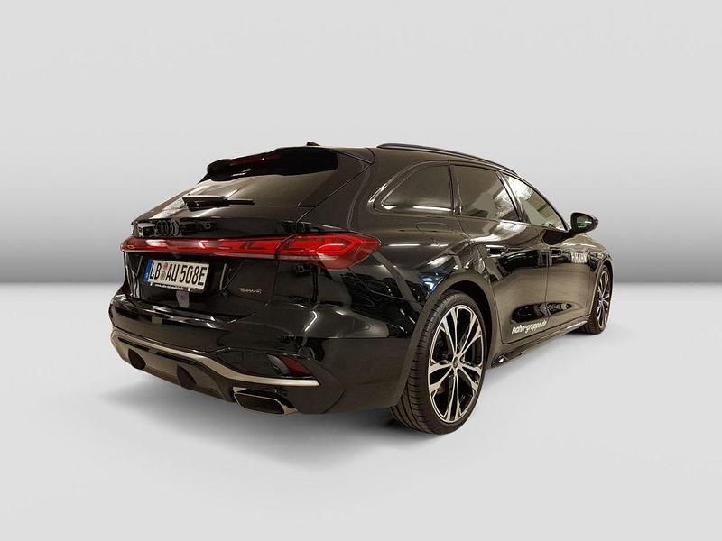 Gebraucht Audi A5 Ambiente 299 PS (219 kW) 2025 Schwarz Coupé