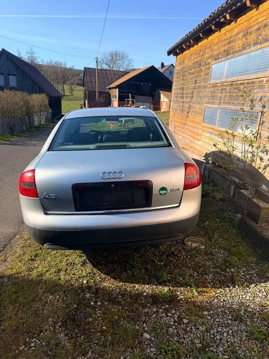 Gebraucht Audi A6 110 PS (80 kW) 2000 Grau Limousine