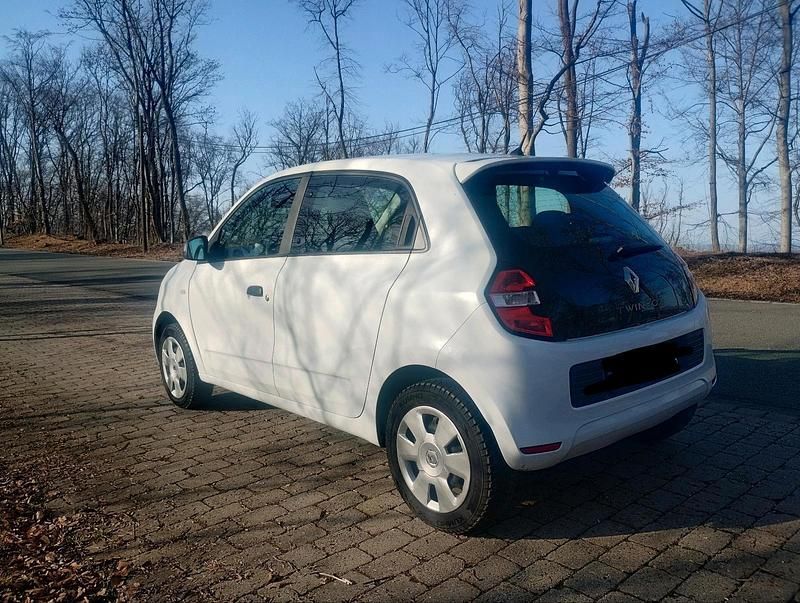 Gebraucht Renault Twingo 71 PS (52 kW) 2015 Weiß Kleinwagen