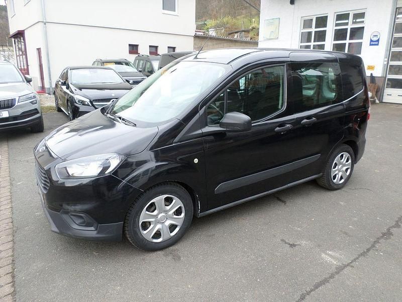 Gebraucht Ford Transit Trend 75 PS (55 kW) 2018 Schwarz Van / Kleinbus