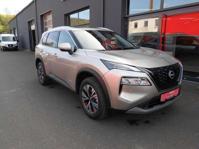 Champagne silver (kay) Gebraucht 2024 Nissan X-Trail N-Connecta SUV | 38.800 € (Etwas zu teuer) - Bild 1/4