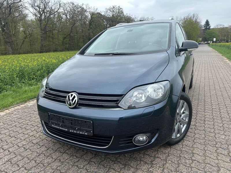 Blau Gebraucht 2012 VW Golf Plus Style Van / Kleinbus | 10.290 € (Etwas zu teuer) - Bild 1/4