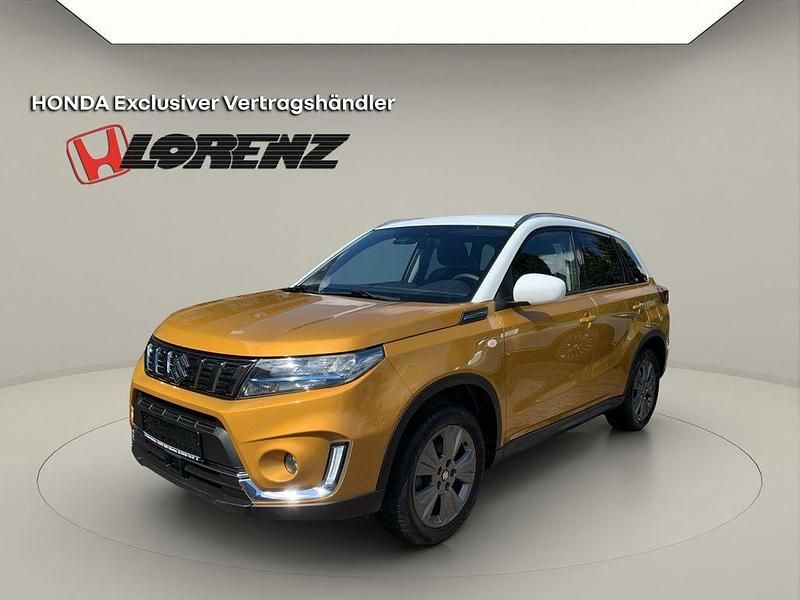 Gelb Gebraucht 2021 Suzuki Vitara Club SUV | 18.990 € (Fairer Preis) - Bild 1/4