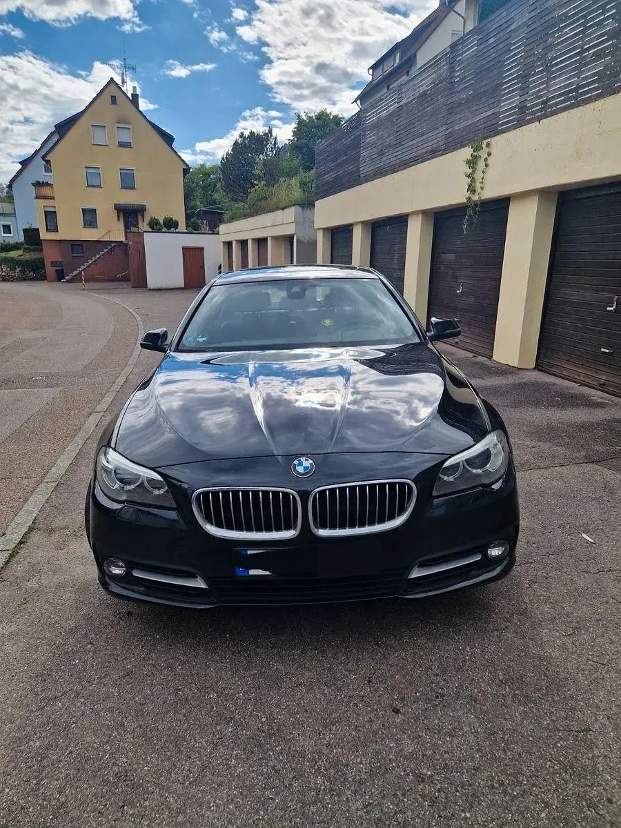 Gebraucht BMW 520 Luxury Line 184 PS (135 kW) 2013 Schwarz Limousine