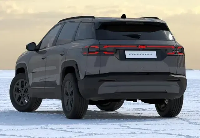 Neu Jeep Compass 145 PS (106 kW) 2026 Yosemite grey metallic yosemite grey metallic SUV