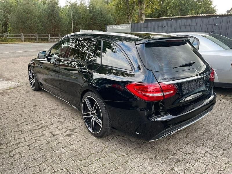 Gebraucht Mercedes C43 AMG AMG 367 PS (269 kW) 2016 Schwarz Limousine