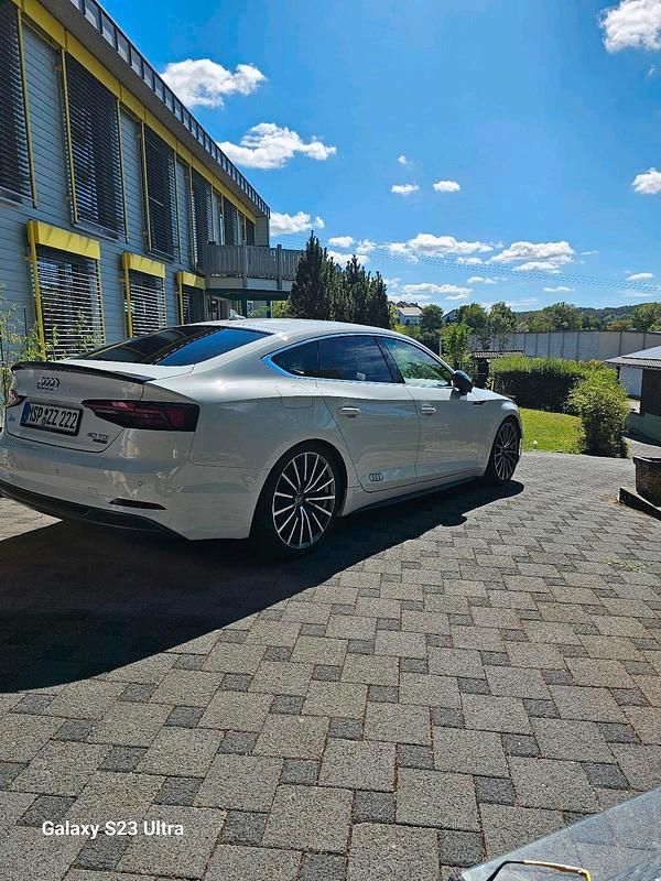 Gebraucht Audi A5 Ambiente 190 PS (139 kW) 2019 Weiß Coupé