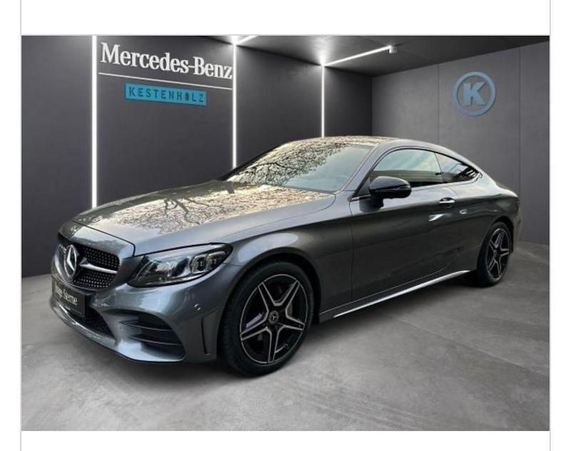Silber Gebraucht 2019 Mercedes C200 Coupé | 27.300 € (Guter Preis) - Bild 1/4