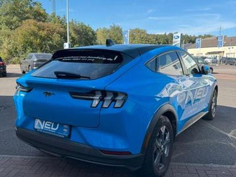 Gebraucht Ford Mustang Mach-E Basis 158 kW (216 PS) 2023 Andere SUV