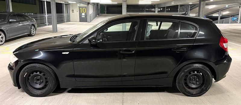 Gebraucht BMW 118 130 PS (95 kW) 2005 Kleinwagen