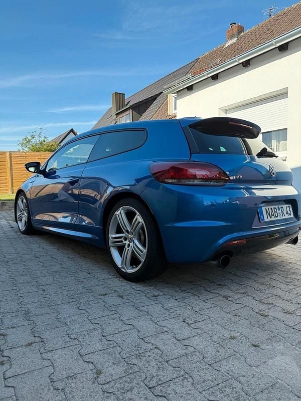 Blau Gebraucht 2010 VW Scirocco R Coupé | 7.900 € - Bild 1/4