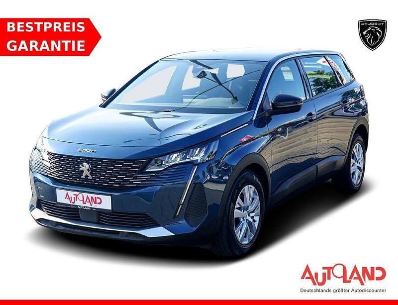 Andere Gebraucht 2023 Peugeot 5008 Van / Kleinbus | 25.990 € (Guter Preis) - Bild 1/4