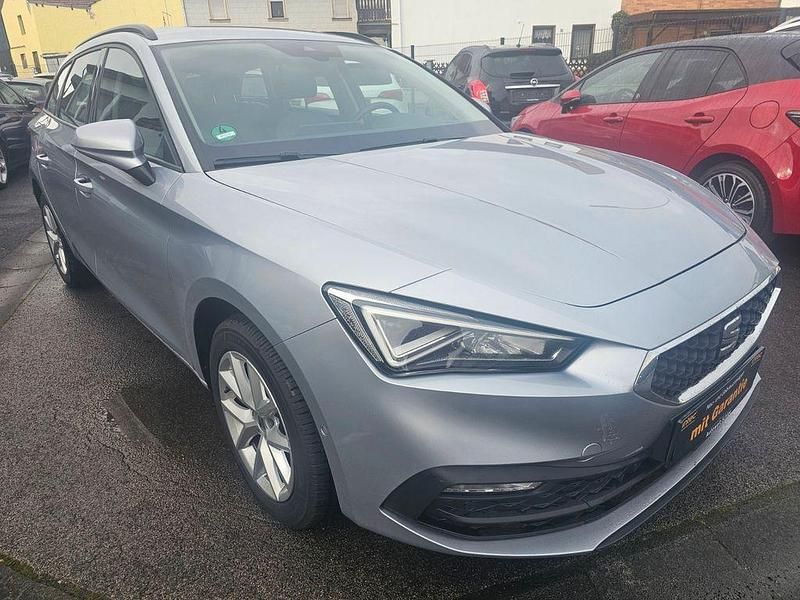 Gebraucht Seat Leon Style 150 PS (110 kW) 2022 Silber Limousine