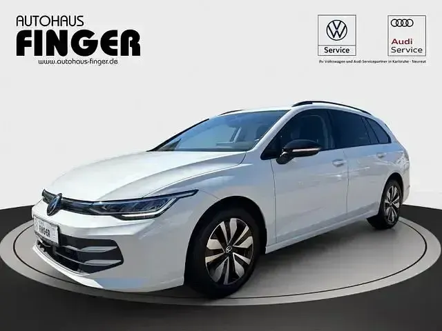 Gebraucht VW Golf VIII Goal 116 PS (85 kW) 2024 Weiss Kombi
