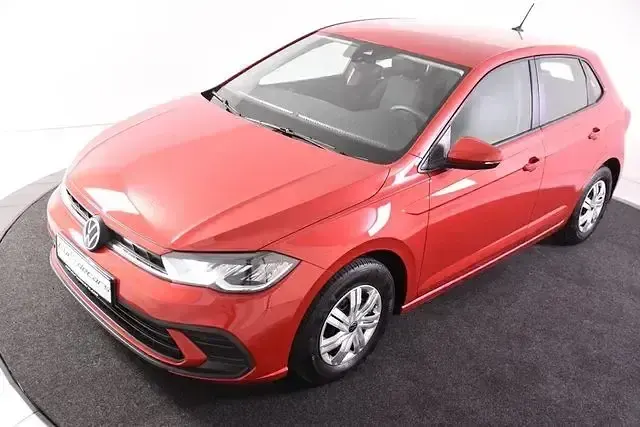 Usata VW Polo Life 80 CV (58 kW) 2023 Rosso Utilitaria