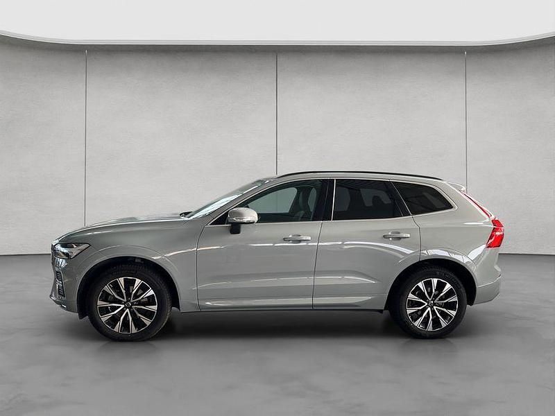 Gebraucht Volvo XC60 Core 250 PS (183 kW) 2024 Vapour grey 740 SUV