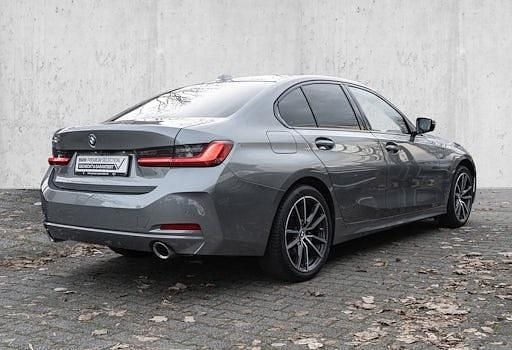 Gebraucht BMW 320 Comfort Edition 190 PS (139 kW) 2022 Grau Limousine