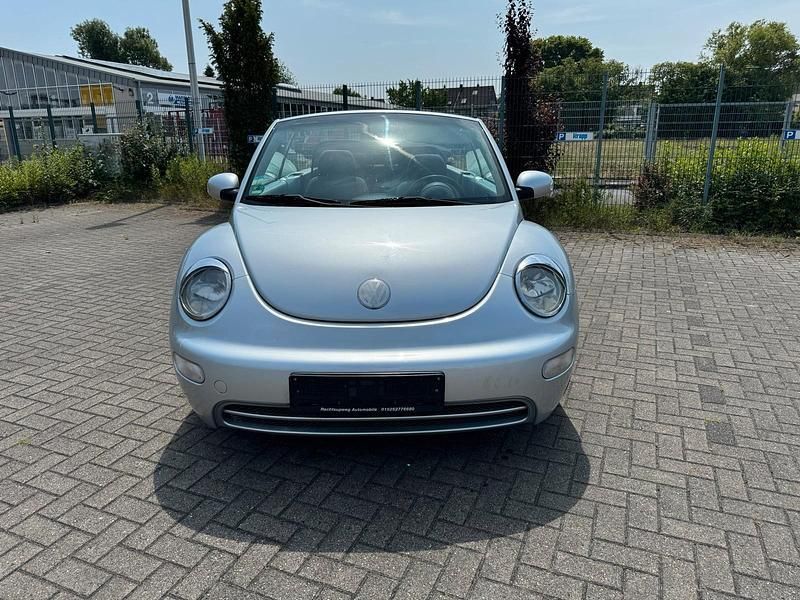 Silber Gebraucht 2003 VW Beetle Cabrio | 2.399 € (Fairer Preis) - Bild 1/4