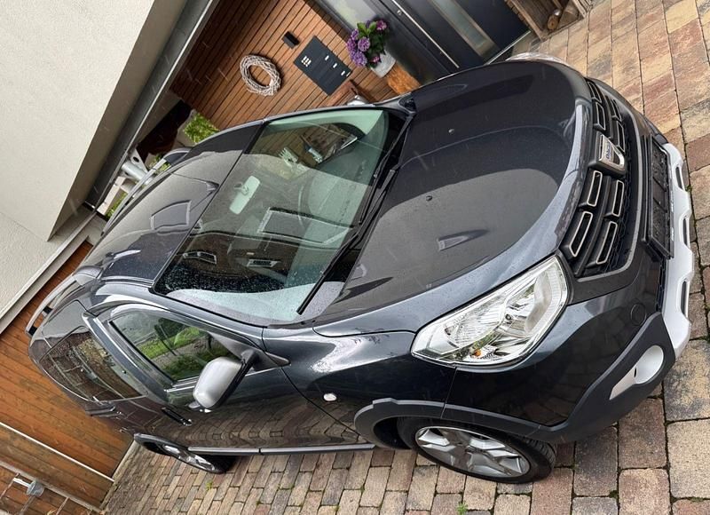 Grau Gebraucht 2019 Dacia Dokker Stepway Van / Kleinbus | 12.890 € (Fairer Preis) - Bild 1/4